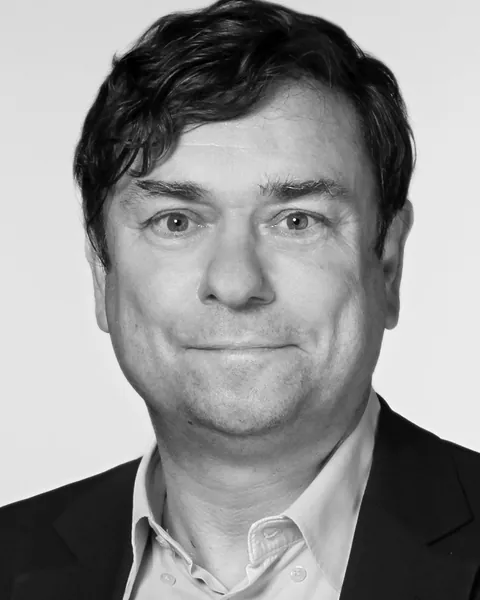 Porträt von Dr. Henning Tegner
